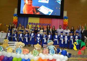 Formatura da Educação Infantil do Colégio Batista foi linda e alunos brilharam nas apresentações